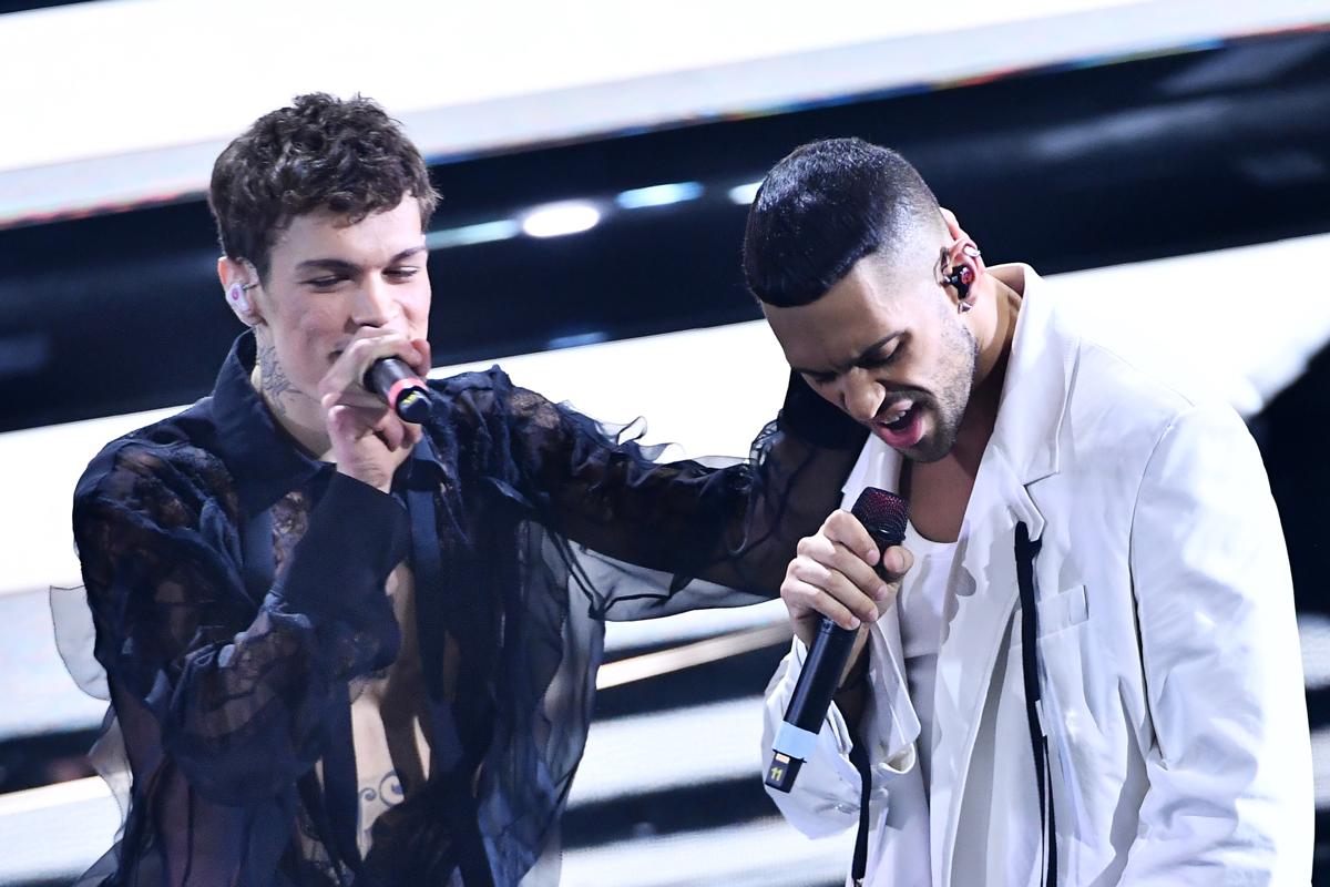 Sanremo 2022, Mahmood e Blanco superano Elisa. Drusilla star all’Ariston Sanremo 2022, Mahmood e Blanco superano Elisa. Drusilla star all’Ariston