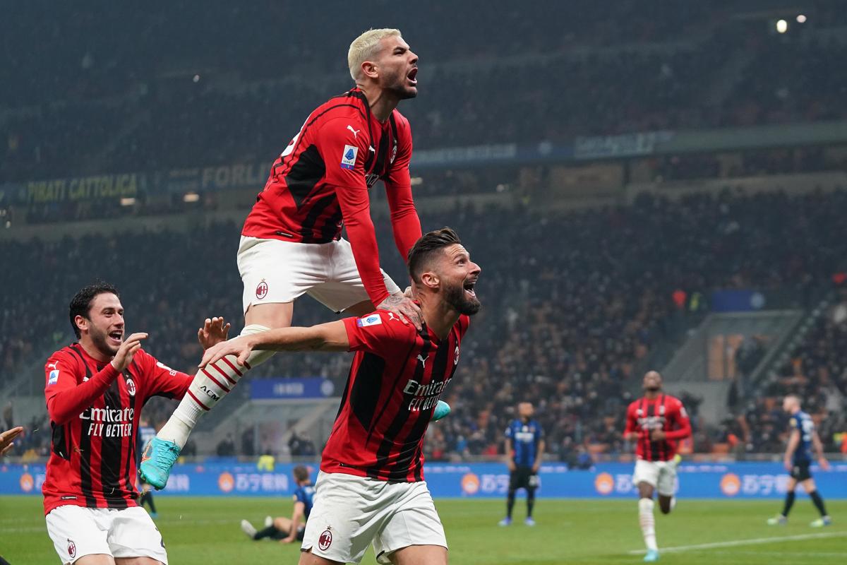 Giroud re di San Siro: il Milan ribalta l’Inter nel derby Giroud re di San Siro: il Milan ribalta l’Inter nel derby