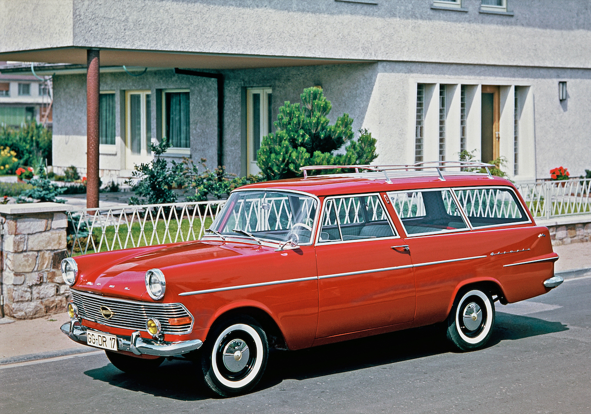 Opel: la storia delle station wagon Opel: la storia delle station wagon