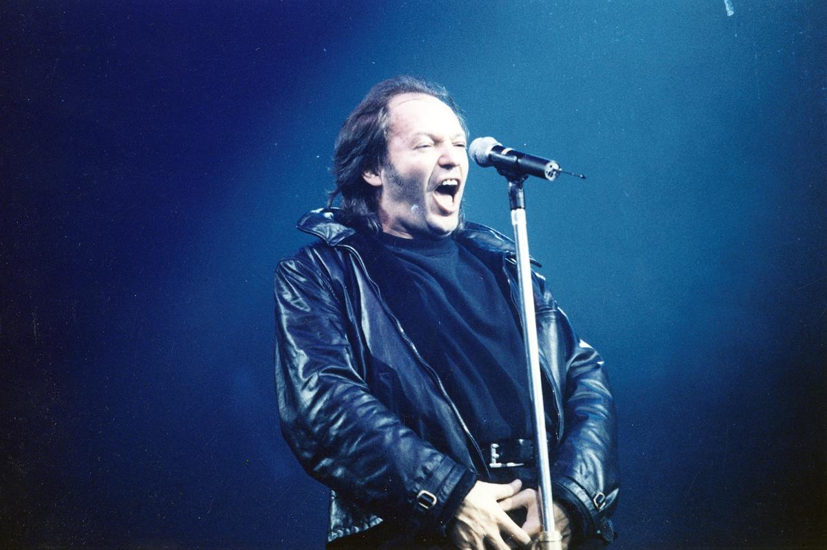 Vasco Rossi, compleanno al massimo: 70 anni di successi da Komandante