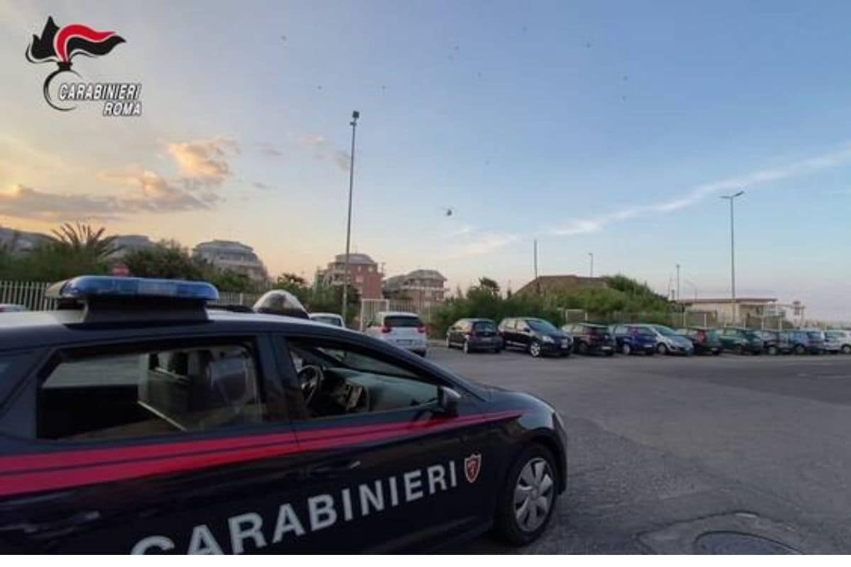 Diciassettene con auto del padre a fare serata. Sbatte contro un muro e muore