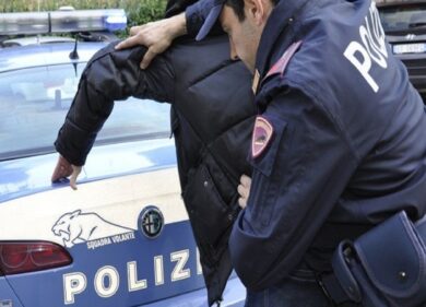 Suocero fuori di testa spara ai testicoli del genero. Follia al Quarticciolo