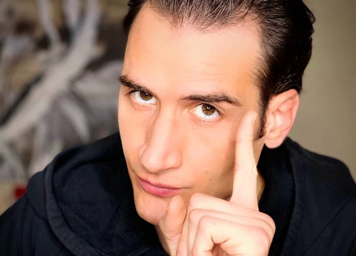 Chi è Stefano Musazzi: biografia e carriera del nemico degli influencer Chi è Stefano Musazzi: biografia e carriera del nemico degli influencer