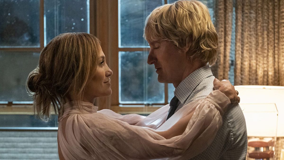 Jennifer Lopez, Marry me: trailer del film, love story con vestiti da favola