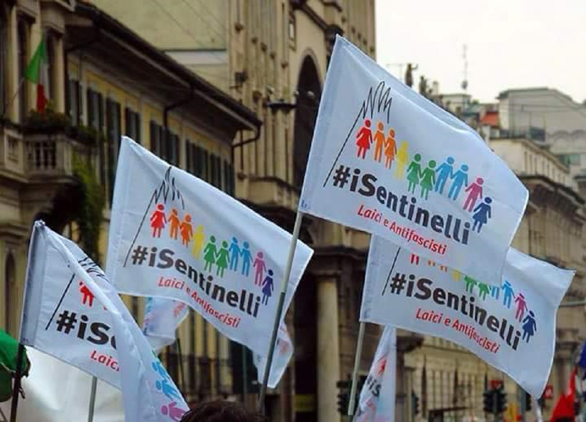 I Sentinelli di Milano da movimento diventano associazione I Sentinelli di Milano da movimento diventano associazione