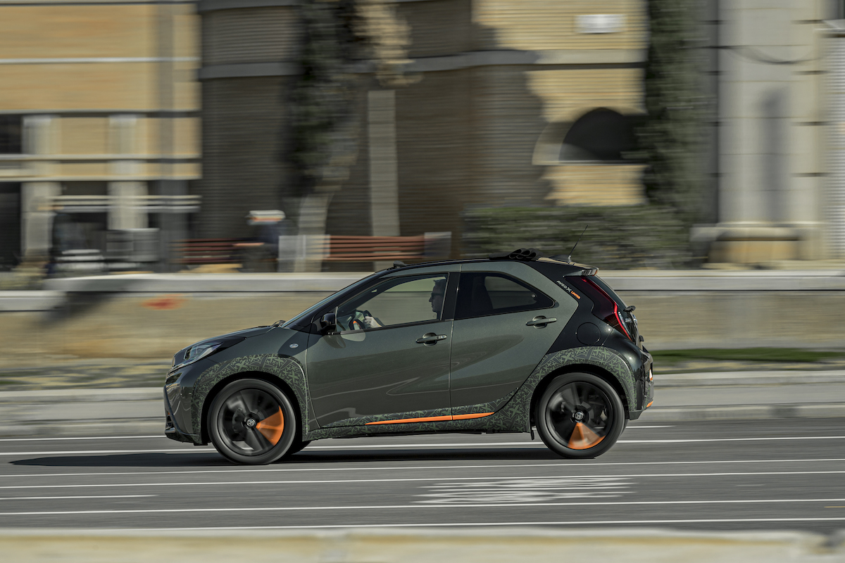 Toyota svela la nuova Aygo X Toyota svela la nuova Aygo X