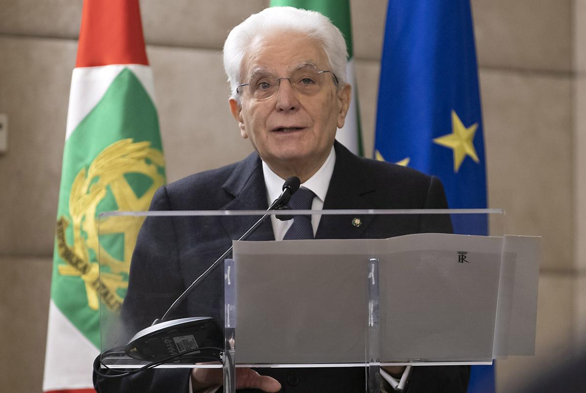 Giorno del ricordo, Mattarella: “La memoria delle foibe è segno di civiltà” Giorno del ricordo, Mattarella: “La memoria delle foibe è segno di civiltà”