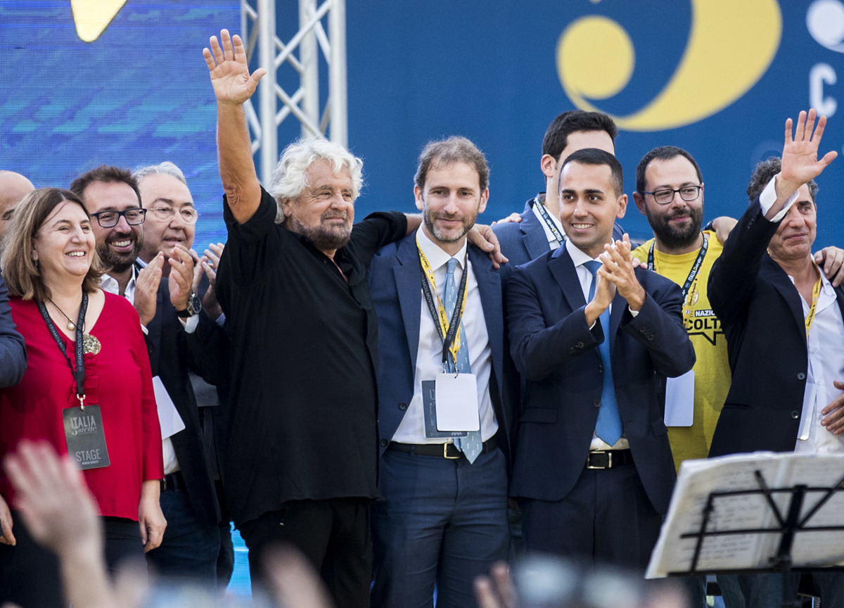 M5s, Grillo richiama Casaleggio: voto su Rousseau. La mossa contro Conte M5s, Grillo richiama Casaleggio: voto su Rousseau. La mossa contro Conte