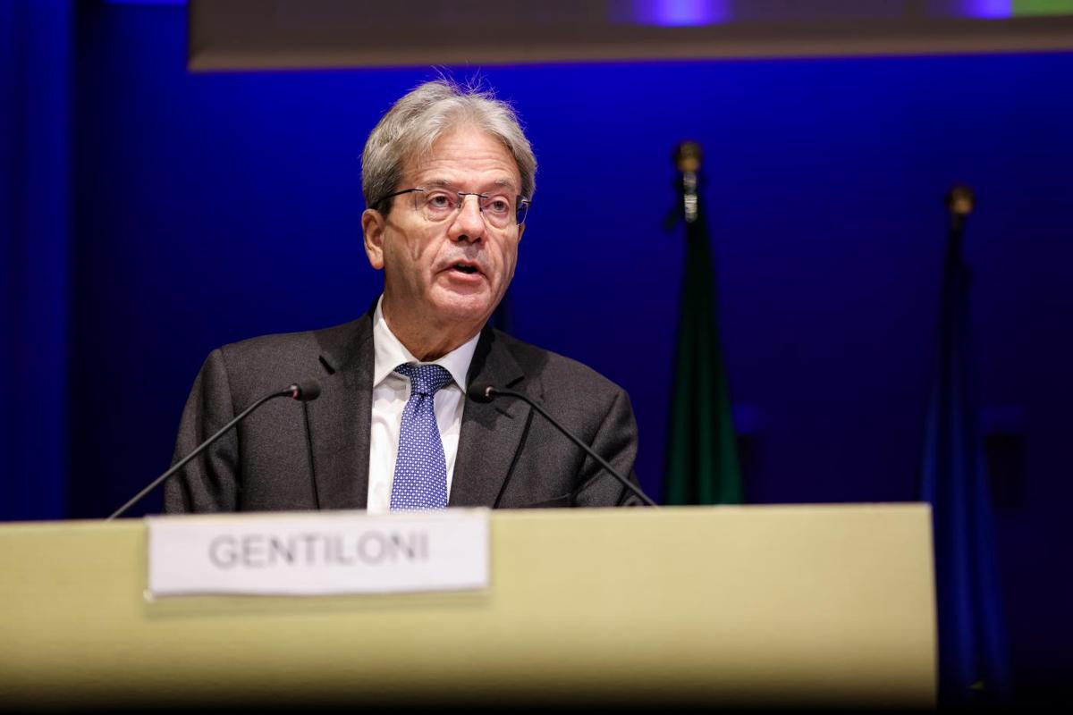 Pil Italia, allarme inflazione e caro energia: l’Europa taglia le stime 2022 Pil Italia, allarme inflazione e caro energia: l’Europa taglia le stime 2022