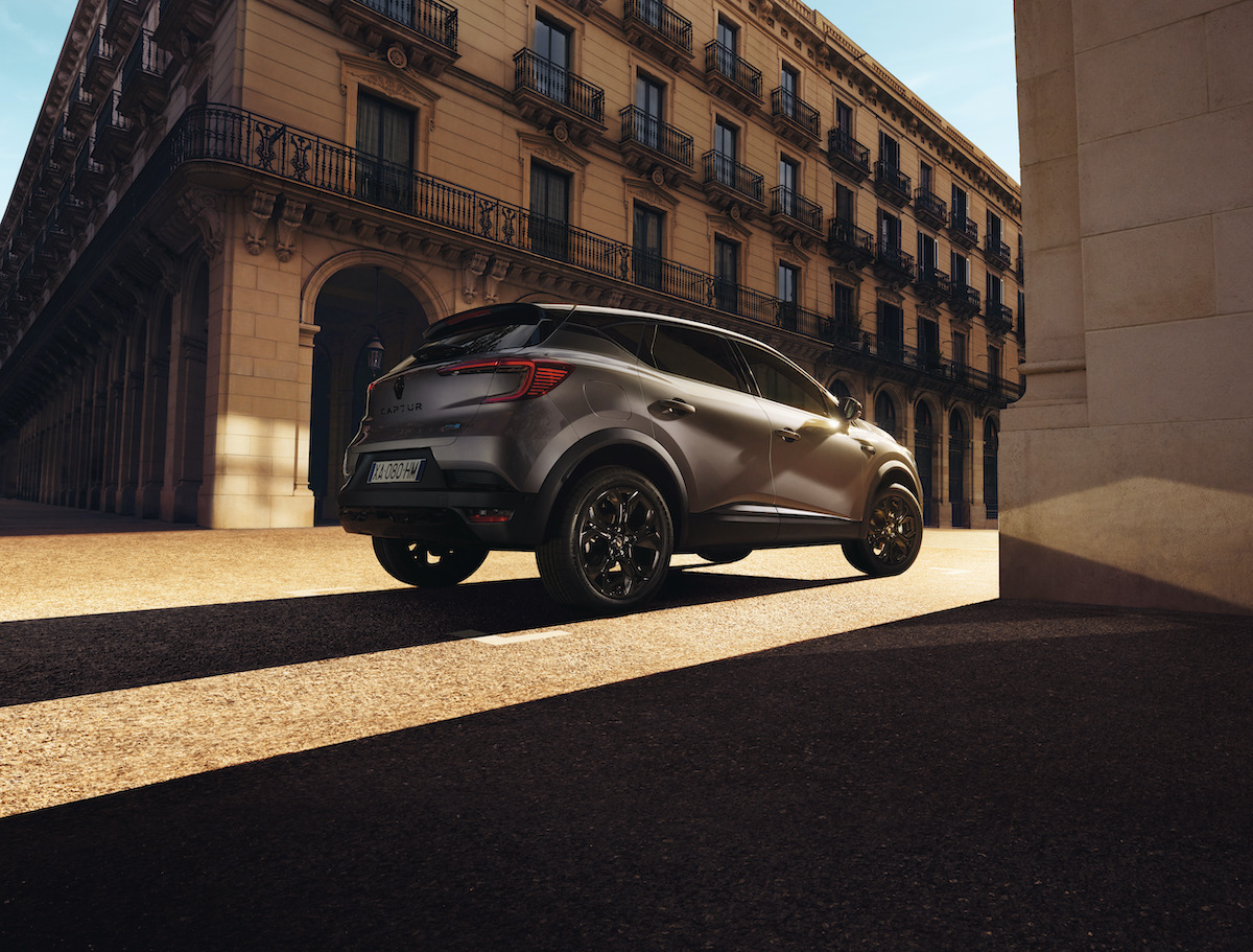 Renault Captur Rive Gauche: una serie limitata Glossy Renault Captur Rive Gauche: una serie limitata Glossy
