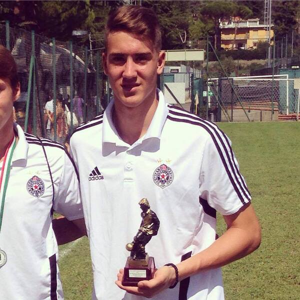 Dušan Vlahović, il “figlio della guerra” concepito sotto le bombe della Nato