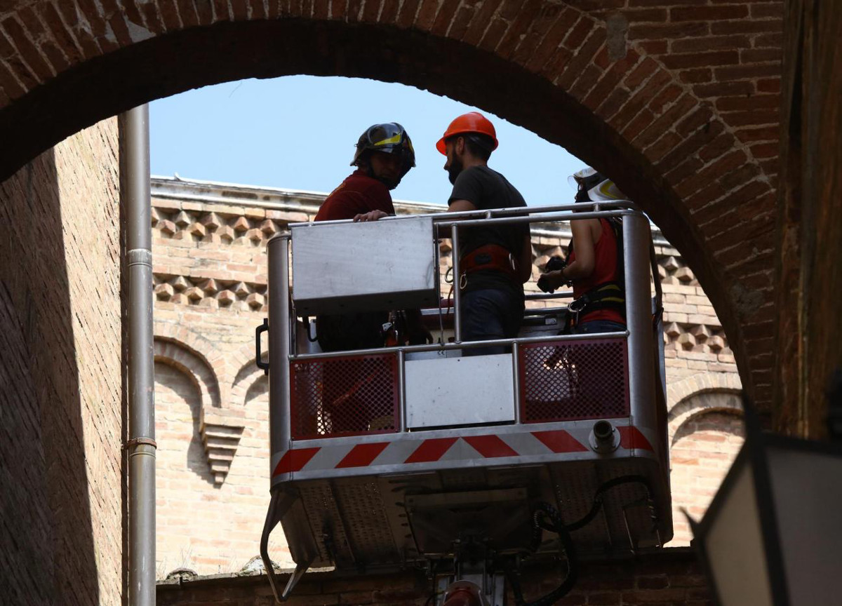 David Rossi, la foto che incastra il pm Nastasi. “Era in quel vicolo, guardi”