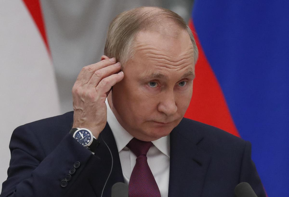 Ucraina, Nato: “I russi pronti per il golpe”. Biden: “Americani via da Kiev” Ucraina, Nato: “I russi pronti per il golpe”. Biden: “Americani via da Kiev”