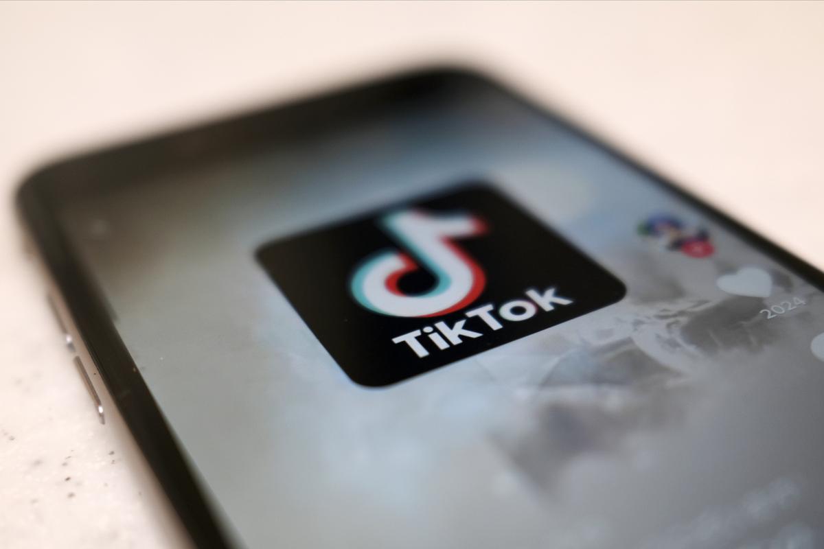 Fondazione Carolina e TikTok: come proteggere i figli dal bullismo Fondazione Carolina e TikTok: come proteggere i figli dal bullismo