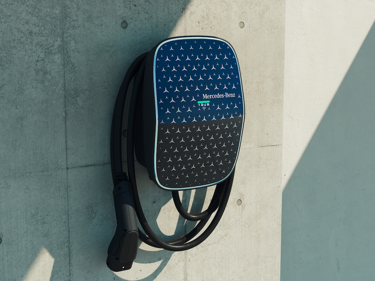 Mercedes presenta la nuova Wallbox, connessa e intelligente Mercedes presenta la nuova Wallbox, connessa e intelligente
