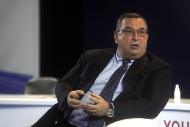 Unicredit, Castagna allontana l’Opa: “Banco Bpm vale di più”