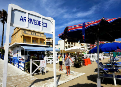 Liberalizzazioni, la lobby dei balneari in pressing: vacilla il decreto Draghi