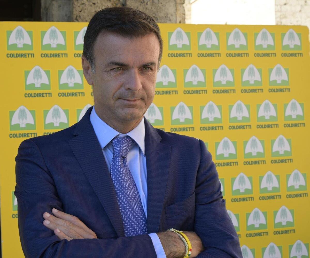 Philip Morris Italia e Coldiretti siglano il patto “salva raccolti” Philip Morris Italia e Coldiretti siglano il patto “salva raccolti”