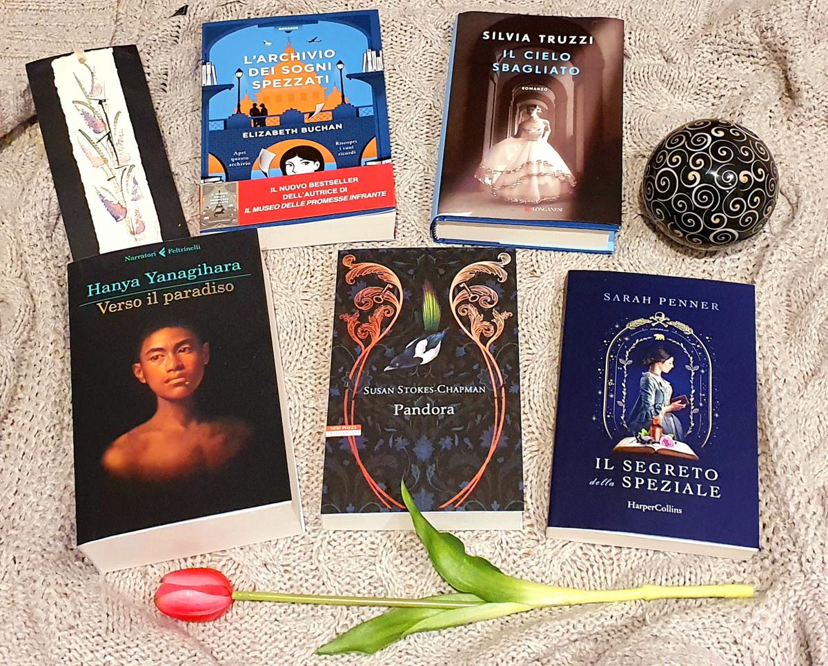 San Valentino 2022, libri da leggere e da regalare: 5 titoli consigliati