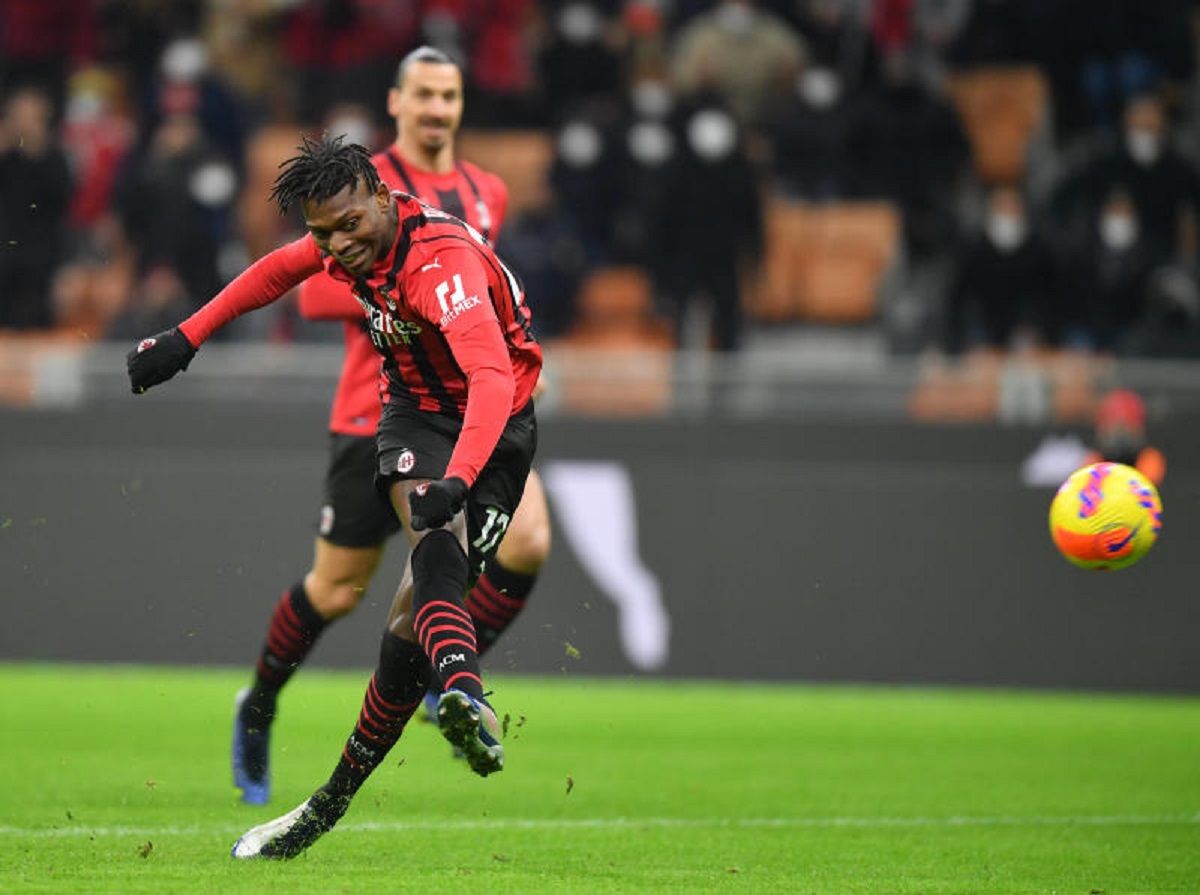 Milan, Maignan per Leao: gol incredibile. Lo schema è di Silvio Berlusconi
