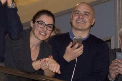 Rifiuti Roma, la cognata di Zingaretti su Instagram: “Vedo solo spazzatura”