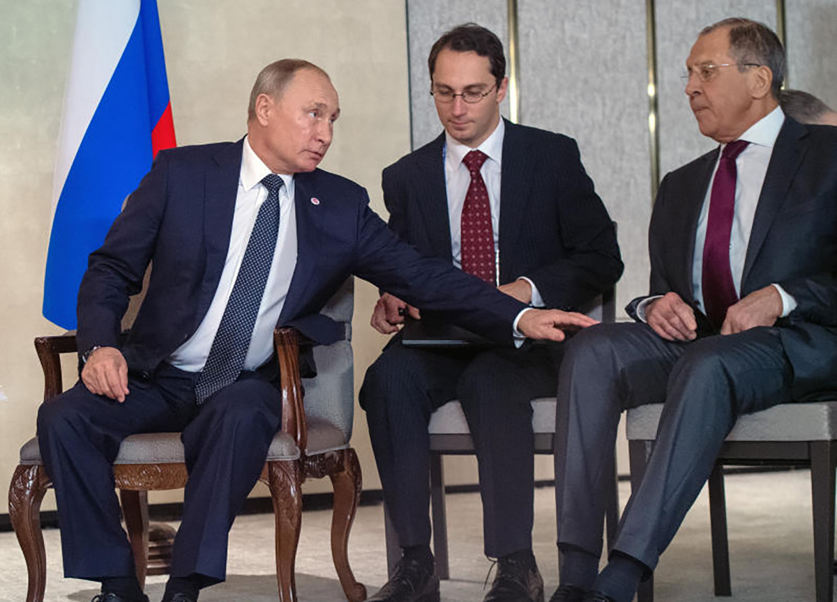 Ucraina, Lavrov invita Putin al dialogo: le Borse riducono il rosso Ucraina, Lavrov invita Putin al dialogo: le Borse riducono il rosso