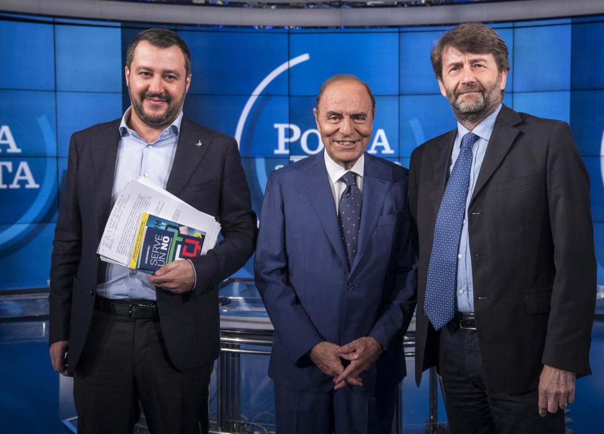 Governo, Franceschini strizza l’occhio a Salvini: “Lega moderata? La svolta” Governo, Franceschini strizza l’occhio a Salvini: “Lega moderata? La svolta”