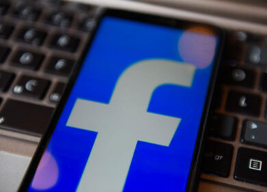 Facebook News debutta in Francia, il “giornale” di Meta si espande in Europa