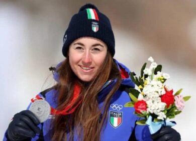 Goggia argento alle Olimpiadi, Fontana si esalta: “Forza della natura”