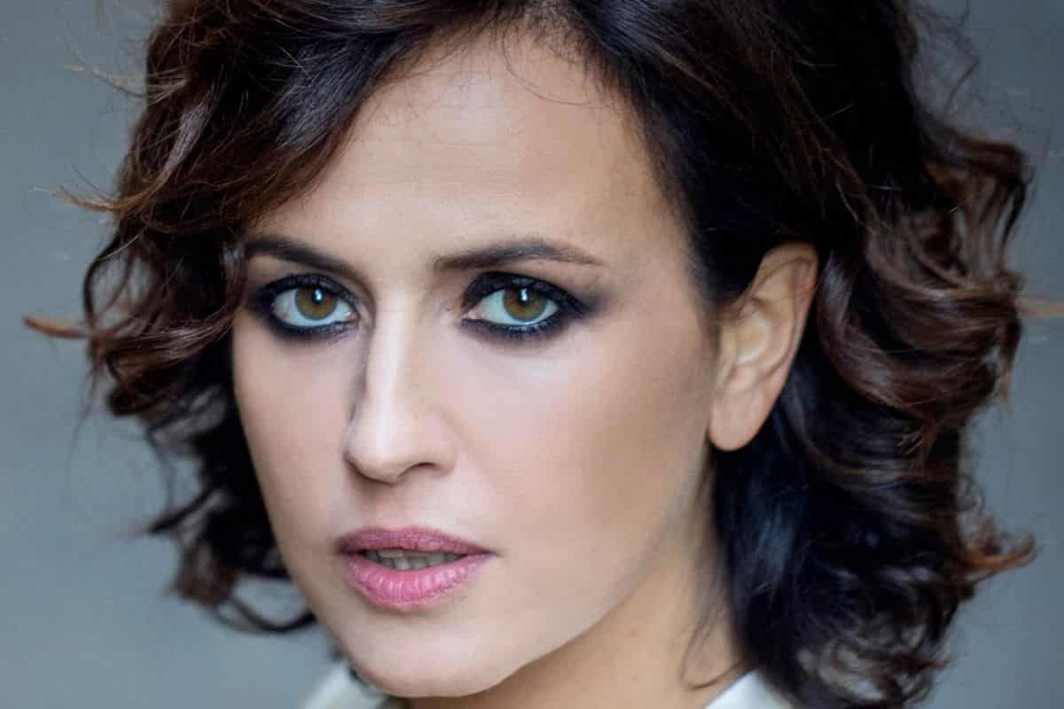 Donne stremate, lo show teatrale al femminile premia gli angeli della strada Donne stremate, lo show teatrale al femminile premia gli angeli della strada