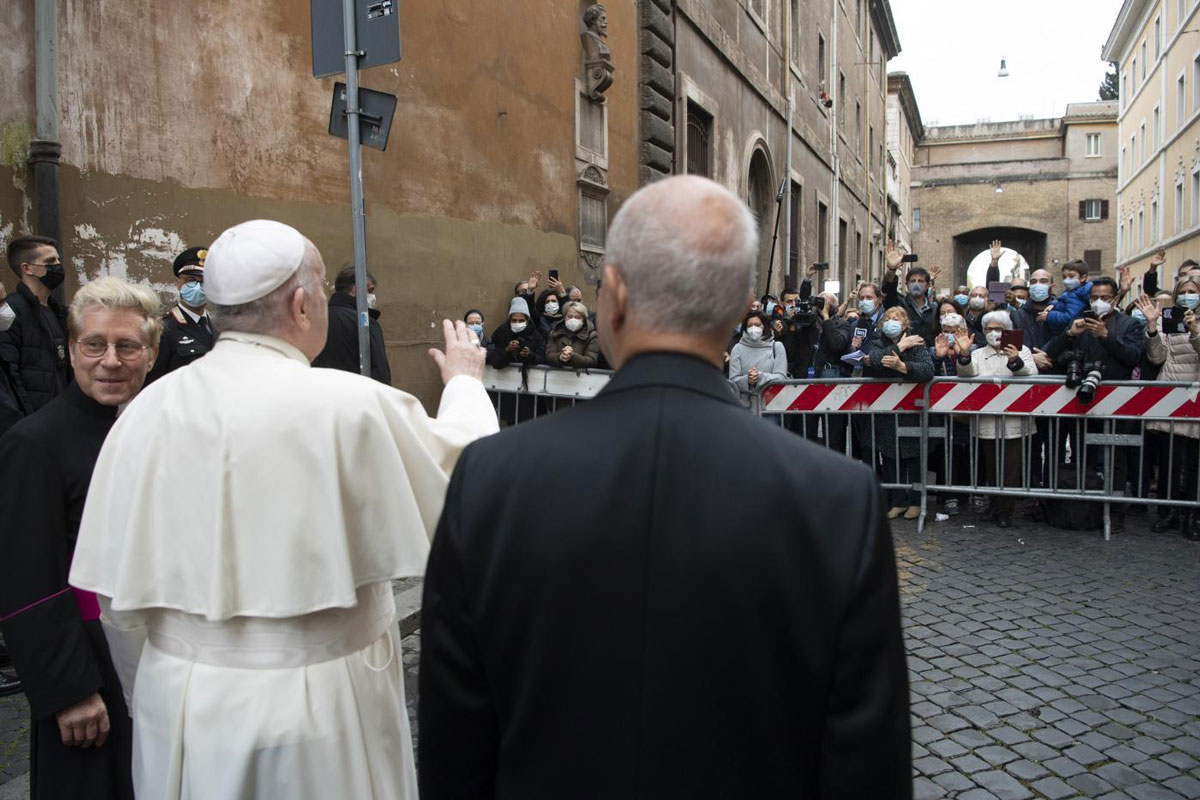 Giubileo 2025: Il Vaticano avverte Roma: “La città si faccia trovare pronta” Giubileo 2025: Il Vaticano avverte Roma: “La città si faccia trovare pronta”