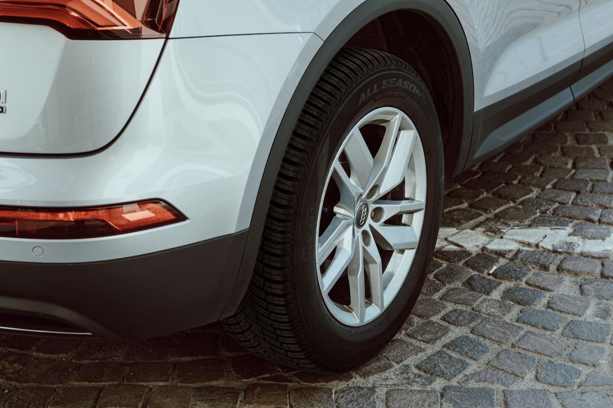 Pirelli rinnova la sua gamma di pneumatici dedicati ai suv Pirelli rinnova la sua gamma di pneumatici dedicati ai suv