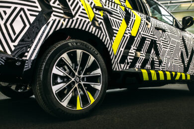 Nuovo Renault Austral:quando il camouflage diventa arte