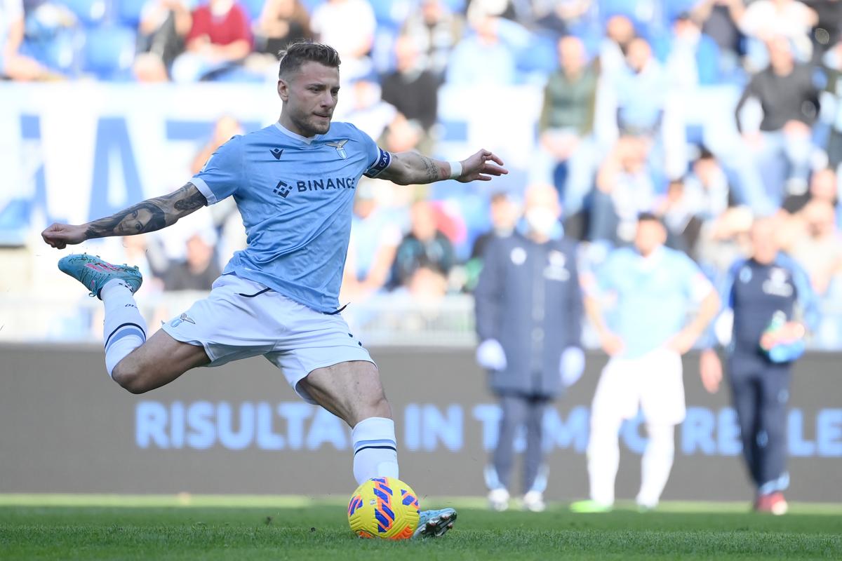 Lazio, partnership con Mizuno: Lotito punta sugli abiti tecnici giapponesi Lazio, partnership con Mizuno: Lotito punta sugli abiti tecnici giapponesi