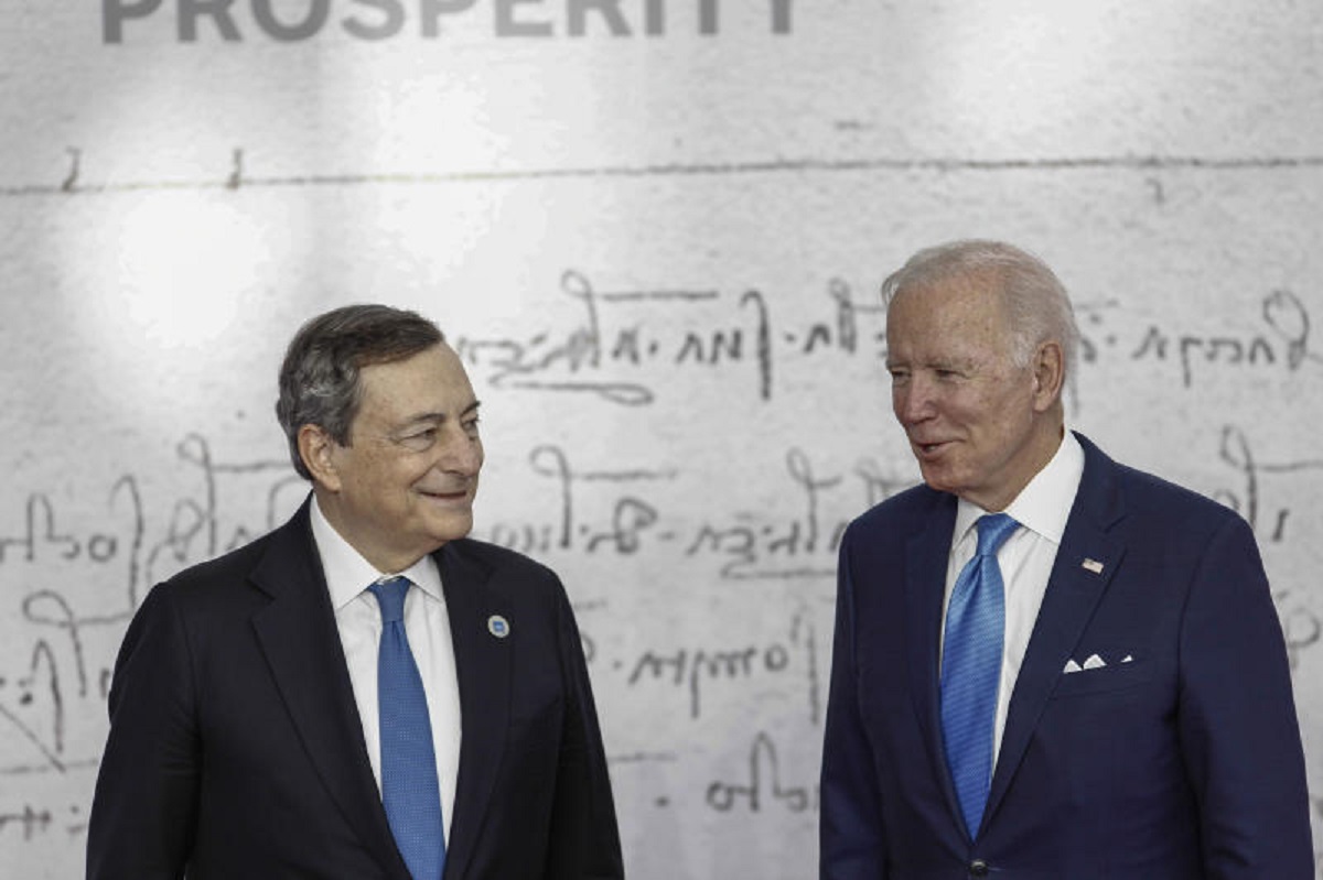 Ucraina, colloquio Biden-Draghi: gravi costi economici se la Russia invade Ucraina, colloquio Biden-Draghi: gravi costi economici se la Russia invade