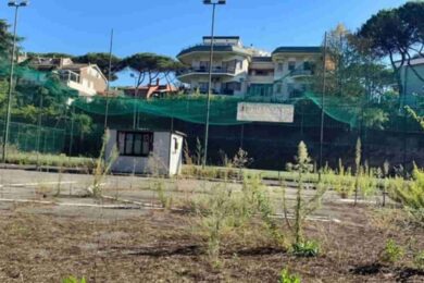 Raggi e il dramma degli impianti sportivi. Onorato: “Perdita da 20 milioni”