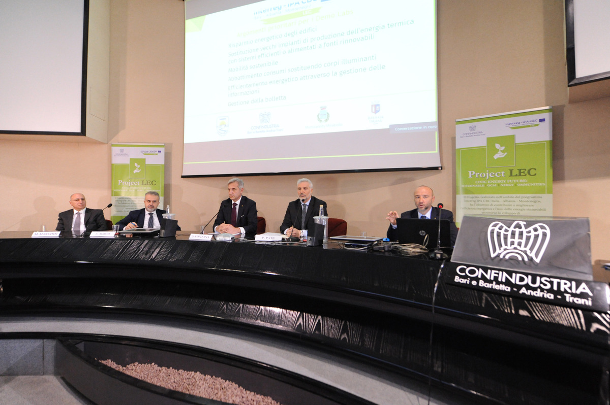 Caro-energia, nasce la prima Comunità energetica locale del Mezzogiorno Caro-energia, nasce la prima Comunità energetica locale del Mezzogiorno