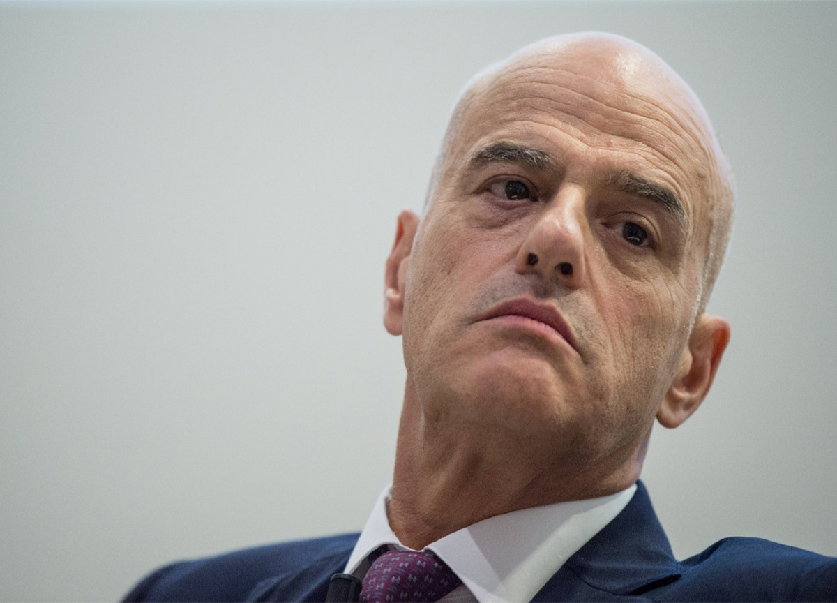 Eni archivia l’era del greggio low cost. Cedola di 0,86 euro. Ok in Borsa Eni archivia l’era del greggio low cost. Cedola di 0,86 euro. Ok in Borsa