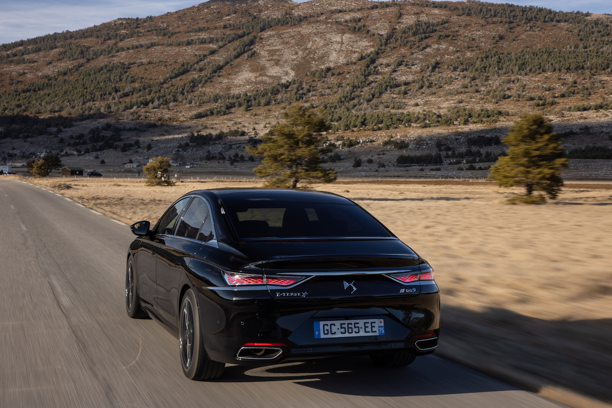 DS, arrivano le nuove E-Tense 250 e 4×4 360