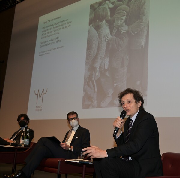 Henri Cartier-Bresson, Cina 1948-49 | 1958 al Mudec Photo di Milano