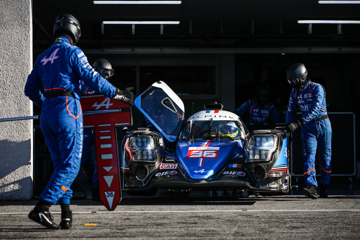 Alpine scalda i motori per la conquista del Campionato del Mondo di Endurance Alpine scalda i motori per la conquista del Campionato del Mondo di Endurance