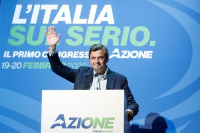 Pd, Calenda o Conte? Entrambi. Letta copia lo schema di Berlusconi del 1994