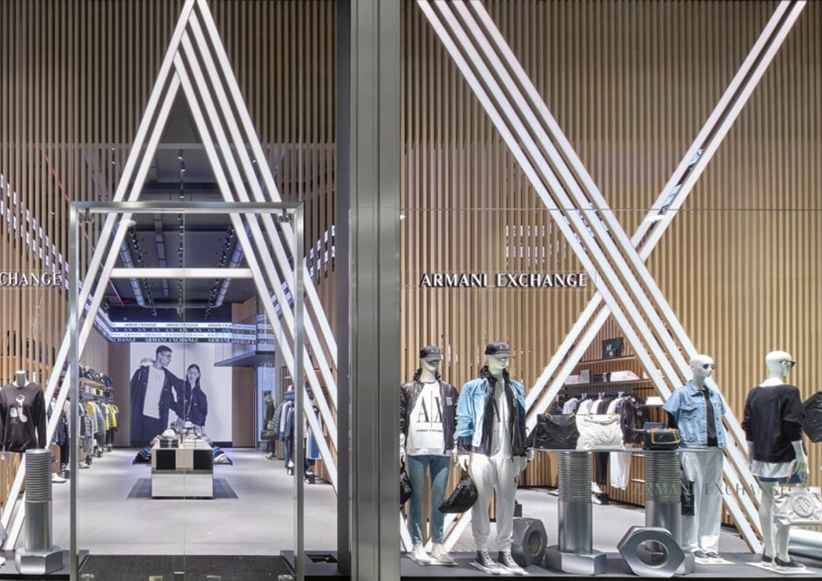 A|X Armani Exchange apre a Milano, è il primo in Italia A|X Armani Exchange apre a Milano, è il primo in Italia