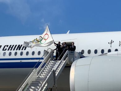 Milano-Cortina, Sala riceve la bandiera delle Olimpiadi a Pechino
