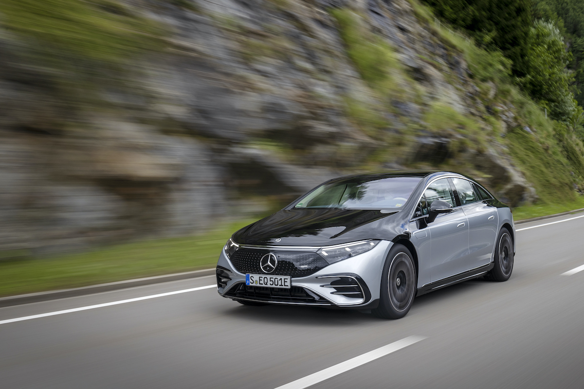 EQS e’ la prima berlina Mercedes completamente elettrica