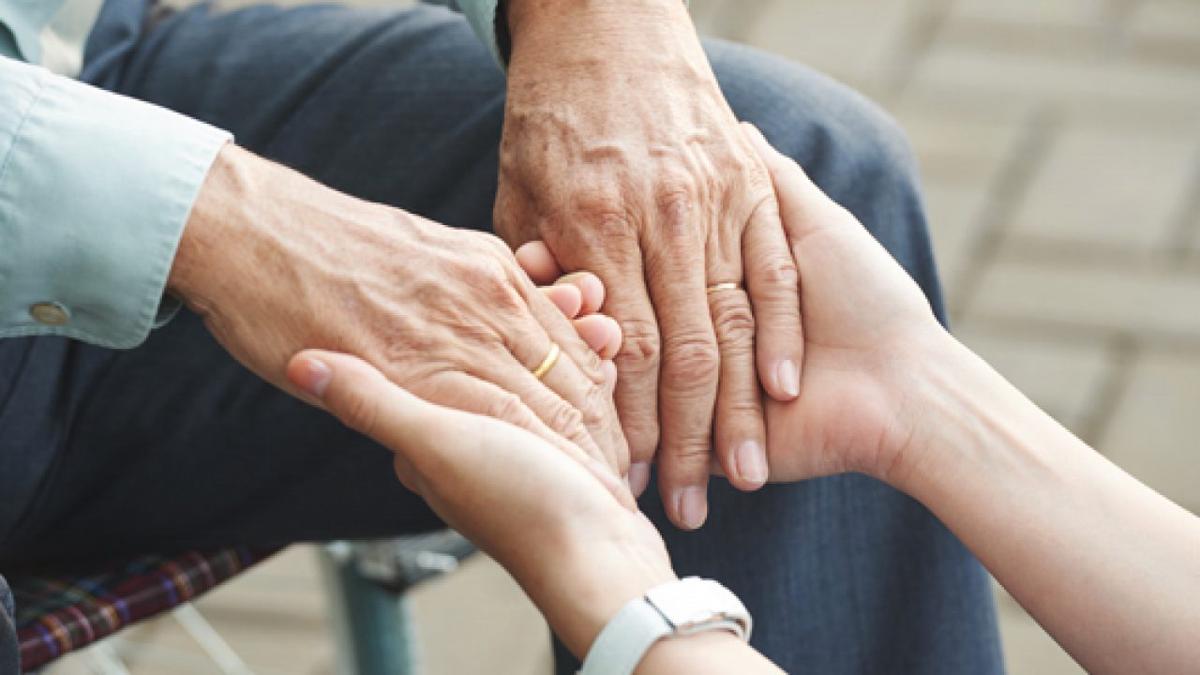 Covid, isolamento e disabilità: le difficoltà dei caregiver Covid, isolamento e disabilità: le difficoltà dei caregiver