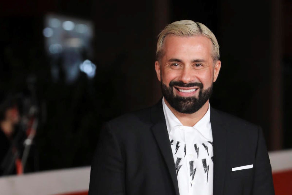 Luca Tommassini-Ilary Blasi: chi è il ballerino in vacanza con la sig.ra Totti