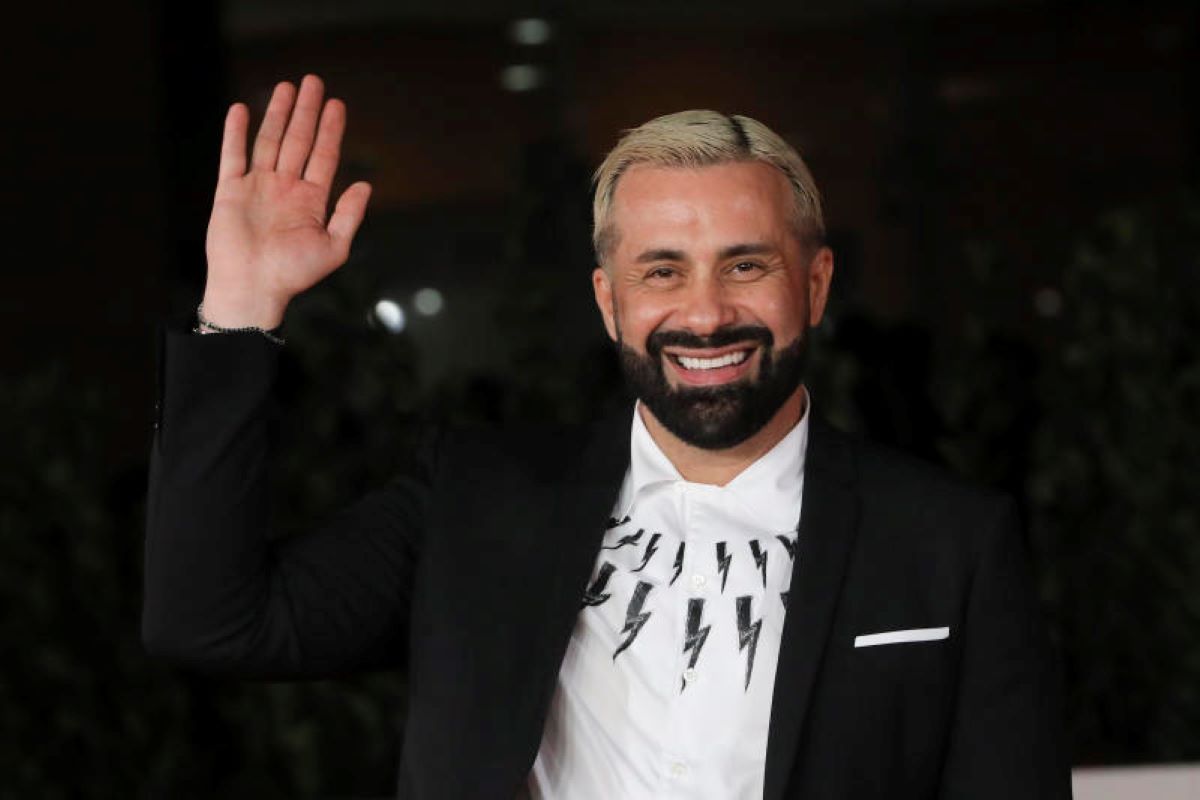 Luca Tommassini-Ilary Blasi: chi è il ballerino in vacanza con la sig.ra Totti