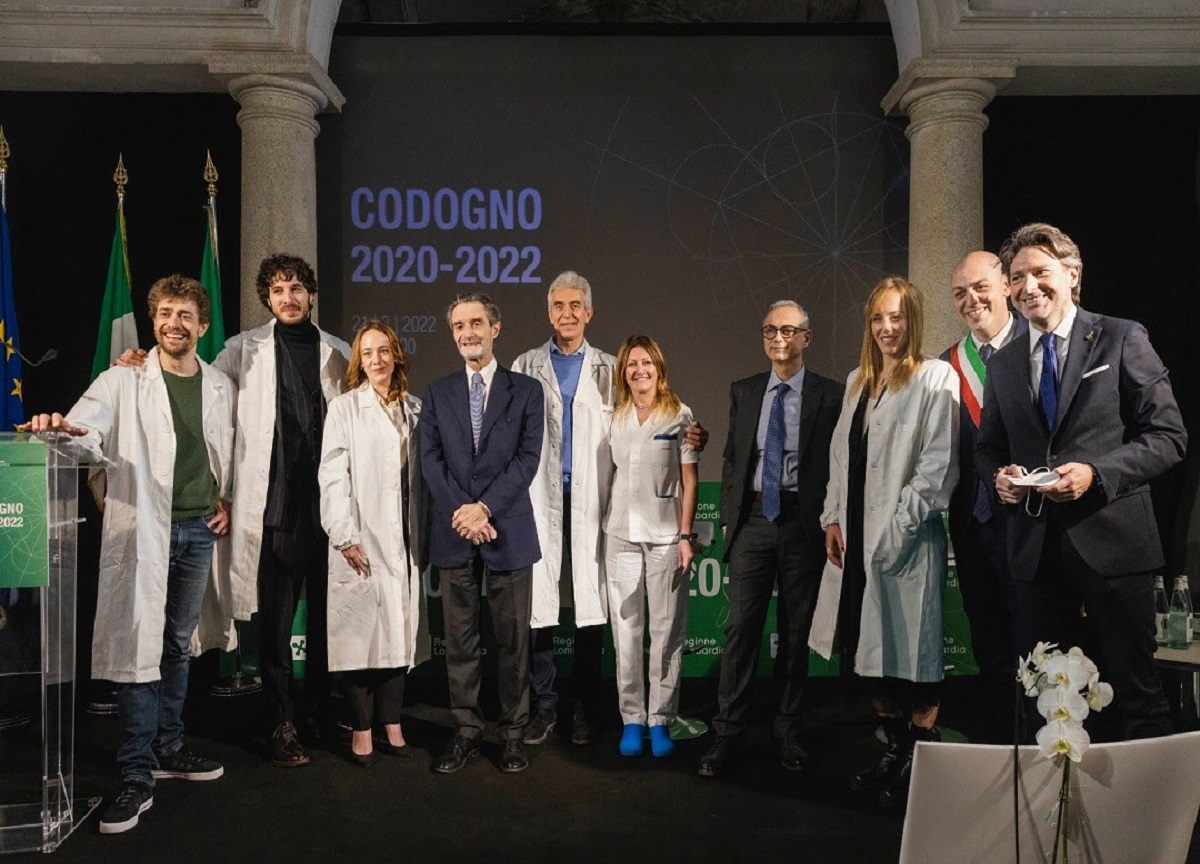 Codogno, il governatore lombardo Fontana ringrazia il cast di “Doc”. FOTO Codogno, il governatore lombardo Fontana ringrazia il cast di “Doc”. FOTO