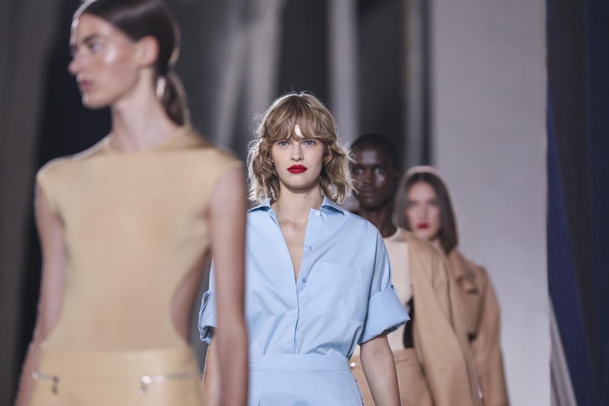 Galleria foto 'Moda archivia il Covid. Hermes al top per redditività. Prada prima italiana' - foto 1